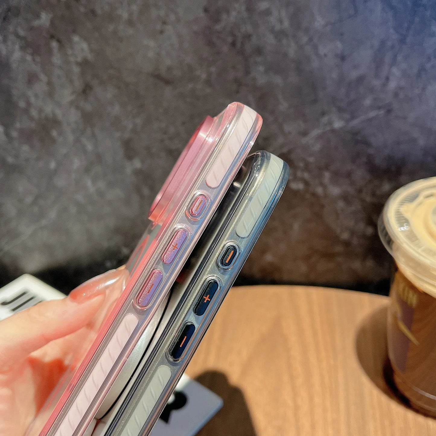 高级透明色侧边防撞条磁吸壳 iPhone12-16 Pro Max