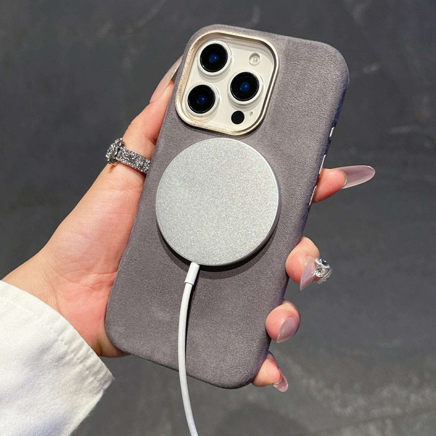 源于意大利工艺全包款磁吸手机壳 iPhone 13-16 Pro Max